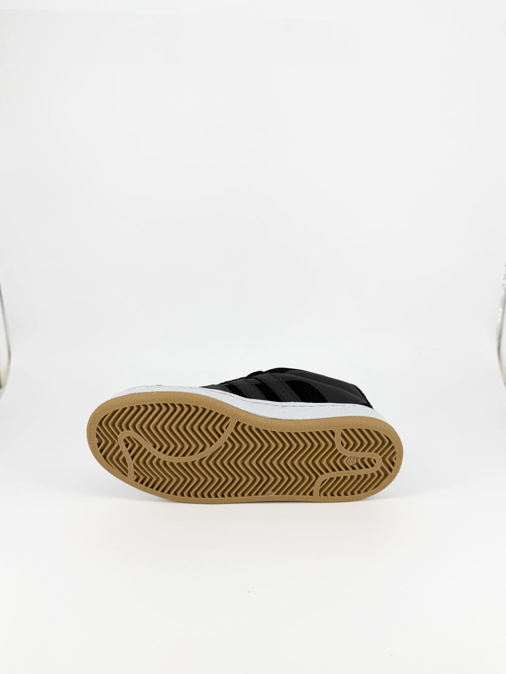 Adidas Siyah Beyaz Çocuk Spor Ayakkabı 3 Adidas Siyah Beyaz Çocuk Spor Ayakkabı - Görsel 3