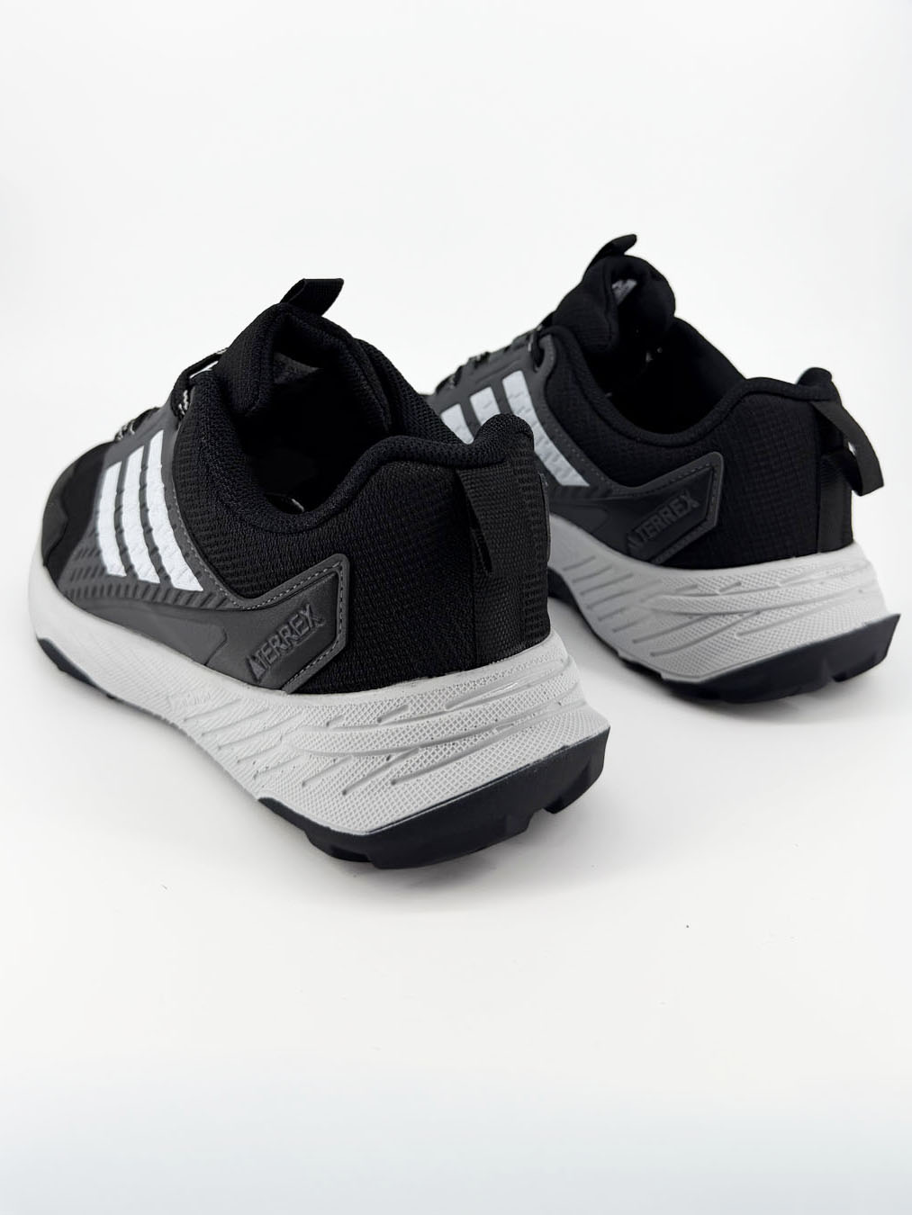 Terrex - Siyah Beyaz Spor Ayakkabı 4 Terrex - Siyah Beyaz Spor Ayakkabı - Görsel 4