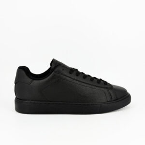 Ultra-Minimal Siyah & Beyaz Şehir Sneaker