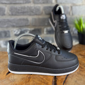 Nike Air Force 1 Low Siyah - Beyaz Kontur Detaylı ve Beyaz Tabanlı