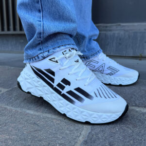 Emporio Armani EA7 Crusher Distance (White / Black Detail)