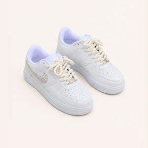 Anasayfa 1 Nike Air Force 1 Custom – Kristal Taş Detaylı & Kalın Halat Bağcıklı Tasarım