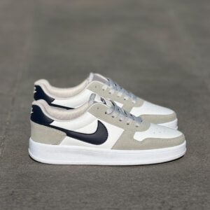 Nike Ebernon Low – Gri Süet & Lacivert Detaylı Retro Sneaker