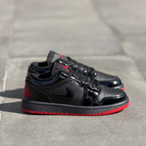 Air Jordan 1 Low Siyah Rugan Sneaker – Kırmızı Detaylı Patent Leather Basketbol Günlük Spor Ayakkabı